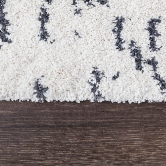 How To Get Rid Of Bleach Stains From Carpet